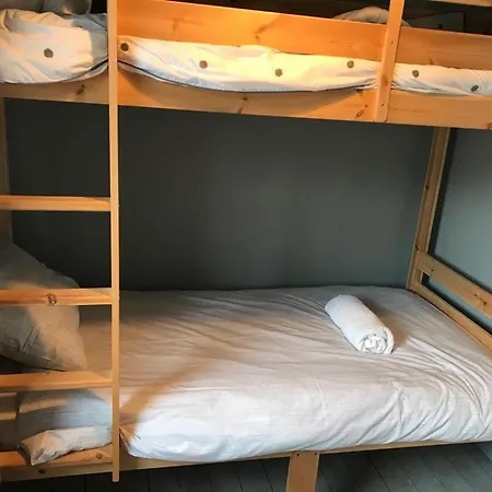 James' Place @ Bike Park Wales And The Brecon Beacons Merthyr Tydfil Room photo